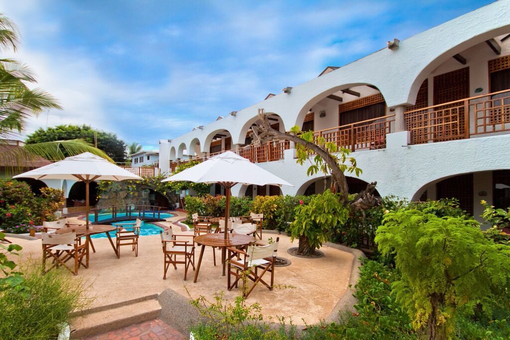 Hotels like Silberstein in Puerto Ayora offer comfort with daily tours to other islands