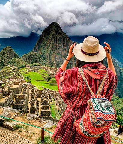 Peru Tour - Sunrise at Machu Picchu